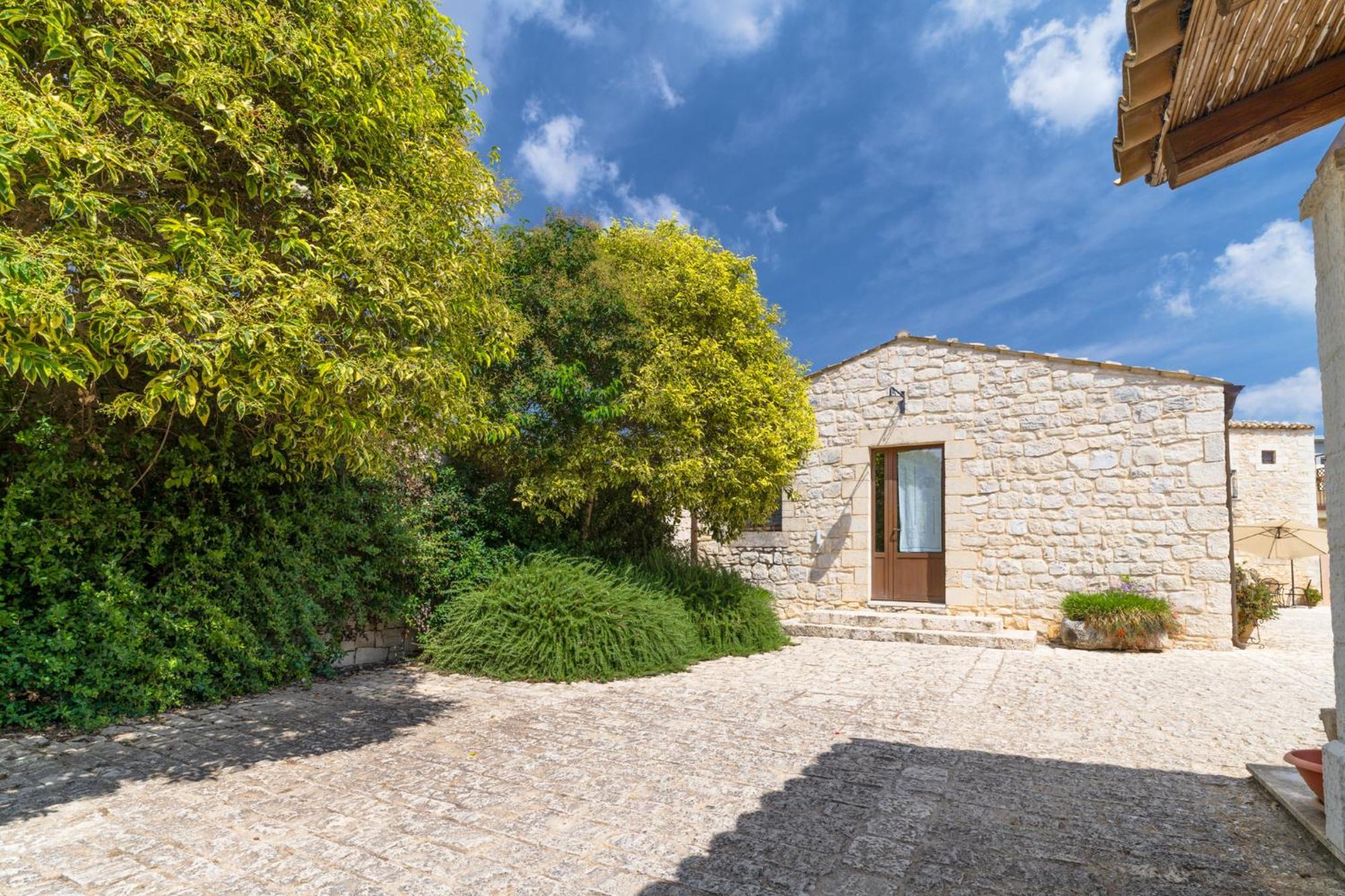 Borgo Monachella Bed and Breakfast Ραγκούσα Εξωτερικό φωτογραφία